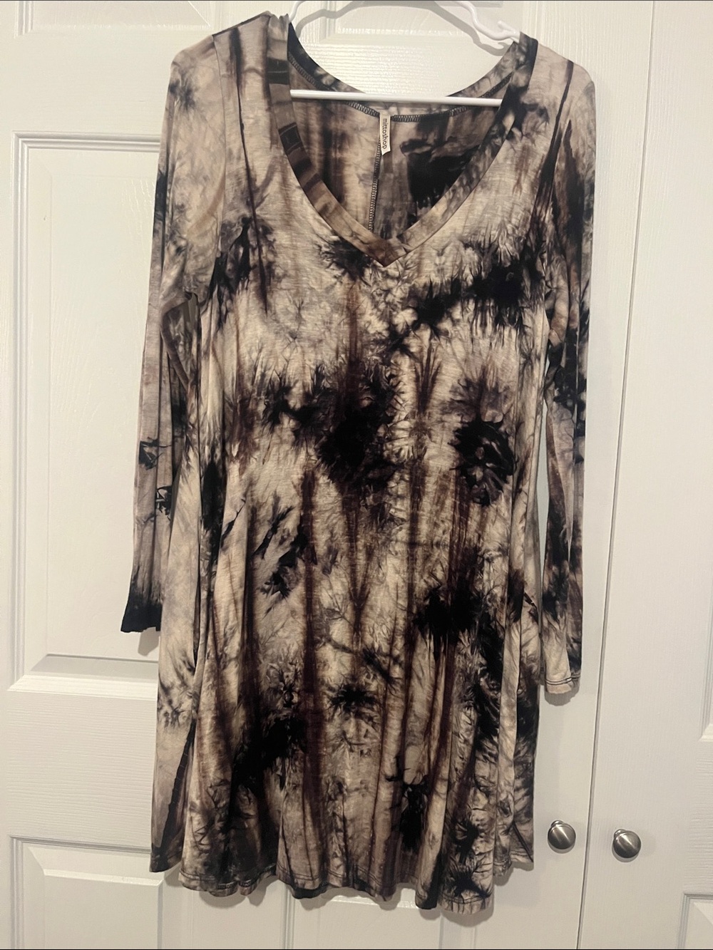 mittoshop Brown and Black Tie-Dye V-Neck Long Sleeve Dress